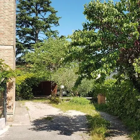 La Casina Di Jo Daire
